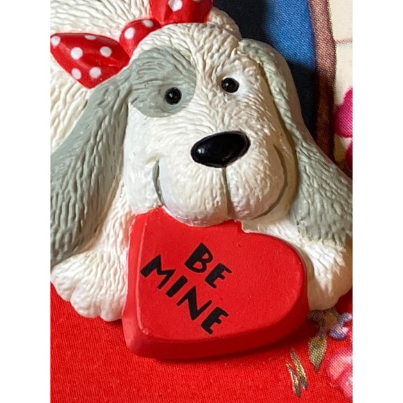 Hallmark Valentines Day Puppy Pin UNUSED Vintage - Picture 4 of 8